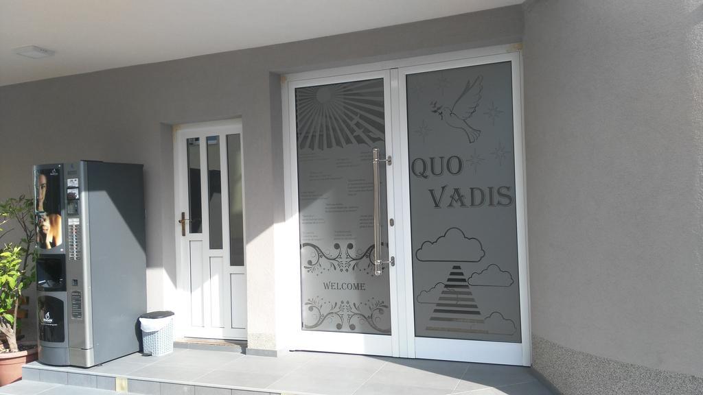 Hotel Quo Vadis Medjugorje Exterior foto